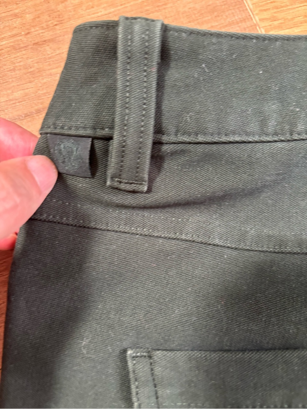 Lululemon ABC Skinny Pant 31 Dark Olive Reflective Cuff Stretch 5 Pocket - Picture 10 of 16